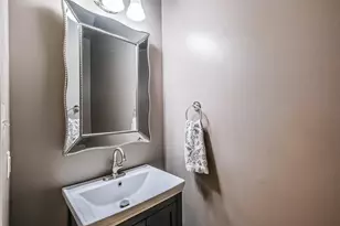 28406 Spiceberry Dr, Katy, TX 77494 - Photo 22