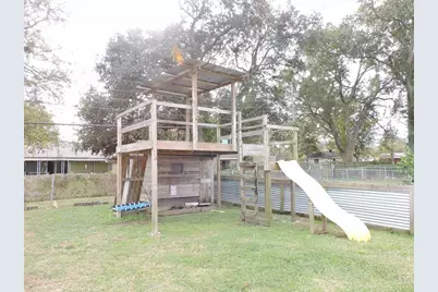 2227 10th Street, Port Neches, TX 77651 - Photo 30