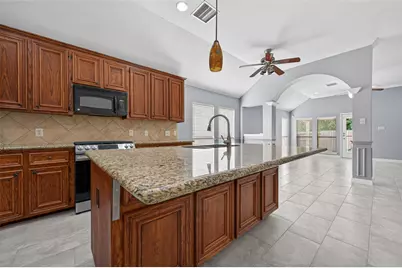 26107 Lillian Springs, Spring, TX 77373 - Photo 10