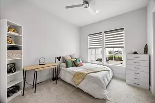 8741 Park Kolbe Ln, Houston, TX 77080 - Photo 20