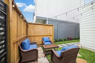 8741 Park Kolbe Lane, Houston, TX 77080 - Photo 30