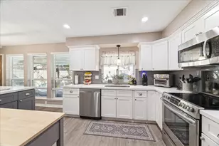 22330 Deville Dr, Katy, TX 77450 - Photo 2