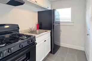 11 Norwood St, Houston, TX 77011 - Photo 8