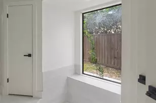 190 Dawns Edge Dr, Conroe, TX 77356 - Photo 16