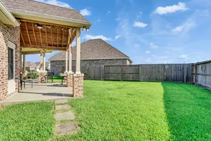 14323 Blanco Dr, Baytown, TX 77523 - Photo 8