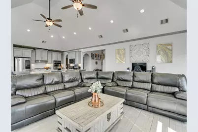 14323 Blanco Drive, Baytown, TX 77523 - Photo 16