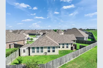 14323 Blanco Drive, Baytown, TX 77523 - Photo 4