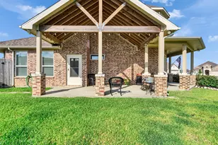 14323 Blanco Dr, Baytown, TX 77523 - Photo 6