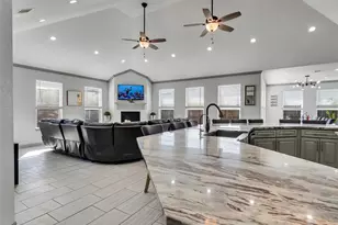 14323 Blanco Dr, Baytown, TX 77523 - Photo 14