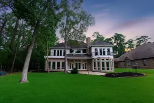 3230 Lake Island Dr, Montgomery, TX 77356 - Photo 2