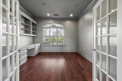 1119 Gardencrest Lane, Houston, TX 77077 - Photo 6