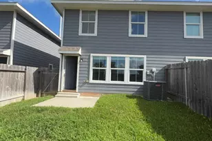 505 Hines Ave, Willis, TX 77378 - Photo 4