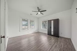 5711 Sherman St, Houston, TX 77011 - Photo 14