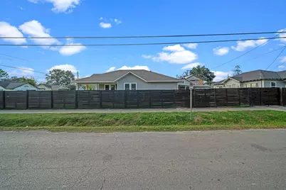 5711 Sherman Street, Houston, TX 77011 - Photo 24