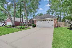 171 Merryweather Pl, Conroe, TX 77384 - Photo 2