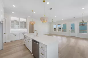 22807 Cuadro St, Galveston, TX 77554 - Photo 10