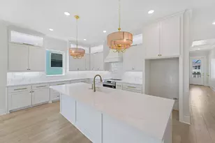 22807 Cuadro St, Galveston, TX 77554 - Photo 8