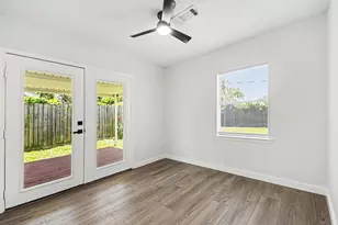 3009 Rust Ave, Texas City, TX 77590 - Photo 16