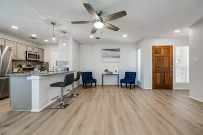 1304 Robin Street, Houston, TX 77019 - Photo 6