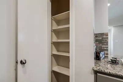 1304 Robin Street, Houston, TX 77019 - Photo 14
