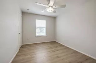 1304 Robin St, Houston, TX 77019 - Photo 18