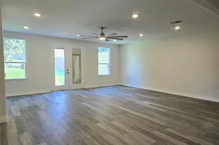 12889 Andromeda Ct, Willis, TX 77318 - Photo 4