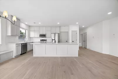 4823 Jaymar Drive, Sugar Land, TX 77479 - Photo 4