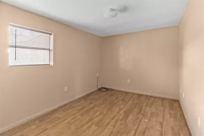 2200 Peach Avenue #3, Bay City, TX 77414 - Photo 12