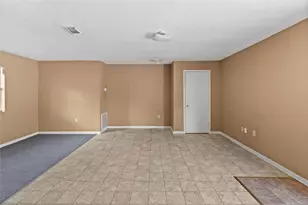 2200 Peach Ave, Bay City, TX 77414 - Photo 4