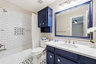 7 Deer Lake Ct, The Woodlands, TX 77381 - Photo 24