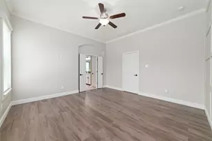 3825 Enchanted Timbers Ln, Spring, TX 77386 - Photo 16