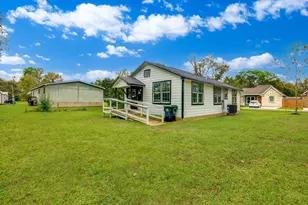 3510 Brooks St, Dayton, TX 77535 - Photo 24