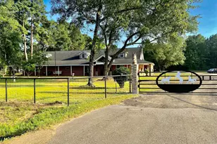 10677 Fm 2432 Rd, Conroe, TX 77303 - Photo 2