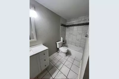 14550 Fonmeadow Drive #1406, Houston, TX 77035 - Photo 6