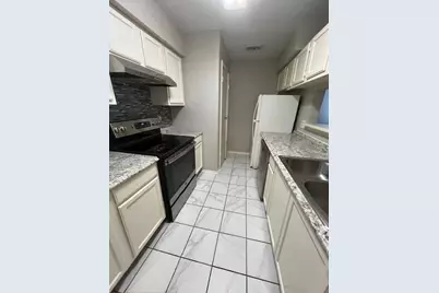 14550 Fonmeadow Drive #1406, Houston, TX 77035 - Photo 4