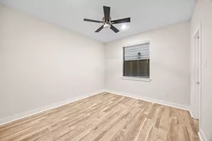 2005 Hickory St, Houston, TX 77007 - Photo 24