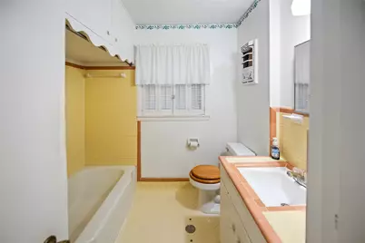 613 Grantham Road, Baytown, TX 77521 - Photo 14