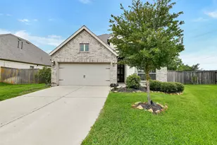 19827 Bronze Spur Ct, Tomball, TX 77377 - Photo 2