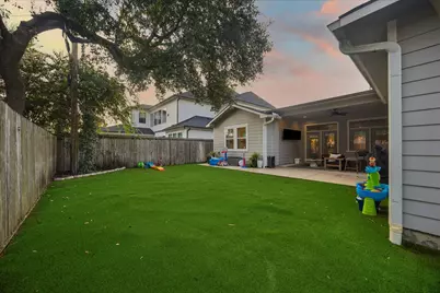 1329 Richelieu Lane, Houston, TX 77018 - Photo 30