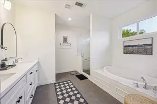 1329 Richelieu Ln, Houston, TX 77018 - Photo 18
