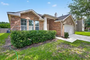 1834 Kessler Park Ct, Houston, TX 77047 - Photo 2