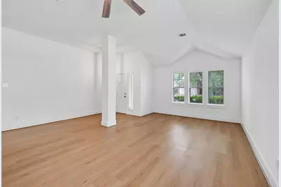 1834 Kessler Park Court, Houston, TX 77047 - Photo 6