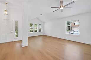 1834 Kessler Park Ct, Houston, TX 77047 - Photo 10