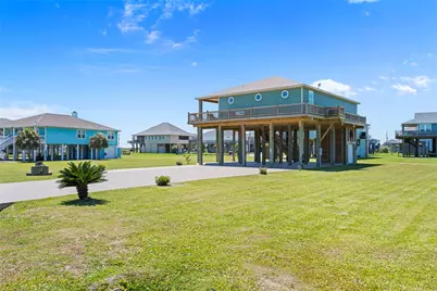 817 Boyt Road, Crystal Beach, TX 77650 - Photo 44