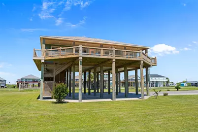 817 Boyt Road, Crystal Beach, TX 77650 - Photo 12