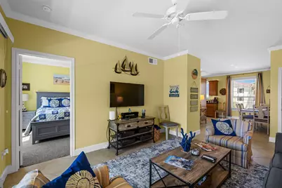 7000 Seawall Boulevard #422, Galveston, TX 77551 - Photo 10