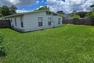 7210 Leader St, Houston, TX 77074 - Photo 36