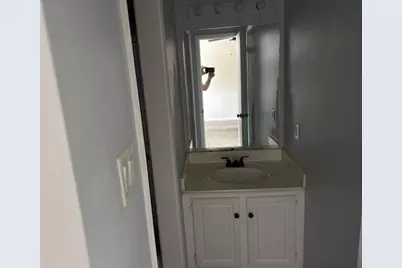 1323 Reddleshire Lane #1323, Houston, TX 77043 - Photo 28