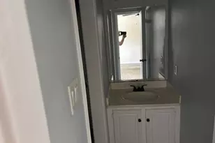 1323 Reddleshire Ln, Houston, TX 77043 - Photo 28