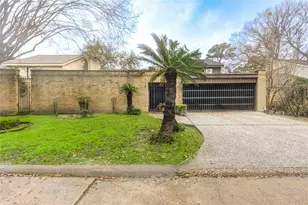 165 Old Bridge Lake Lake, Houston, TX 77069 - Photo 1